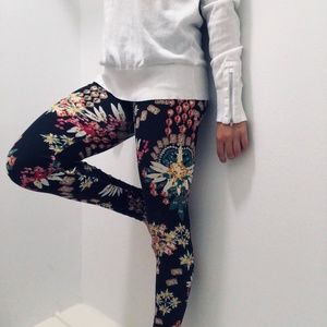 Diamond print black leggings